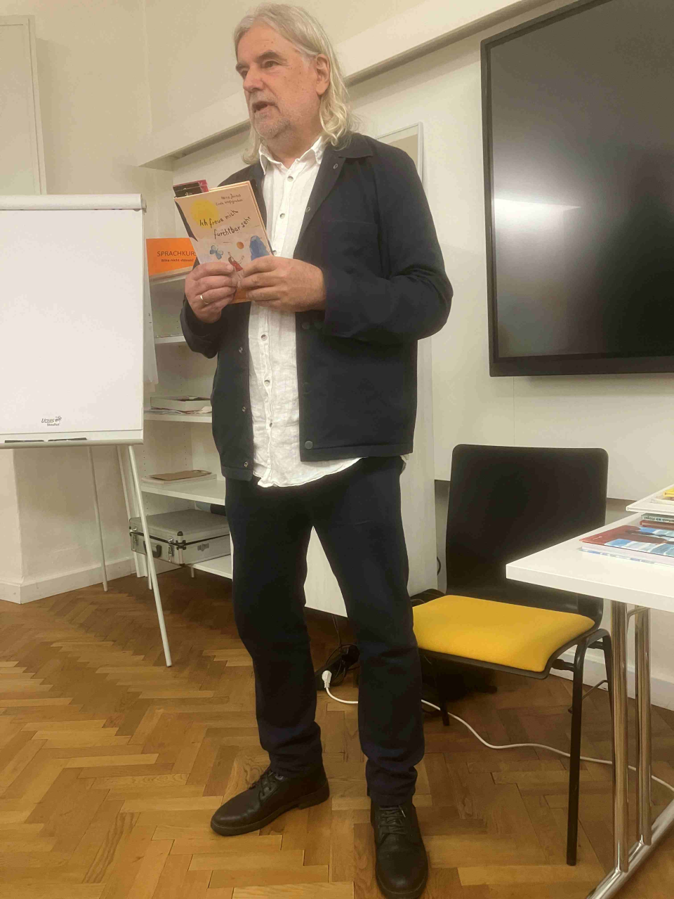 Hier ist ein Bild von einer Leseaktion.