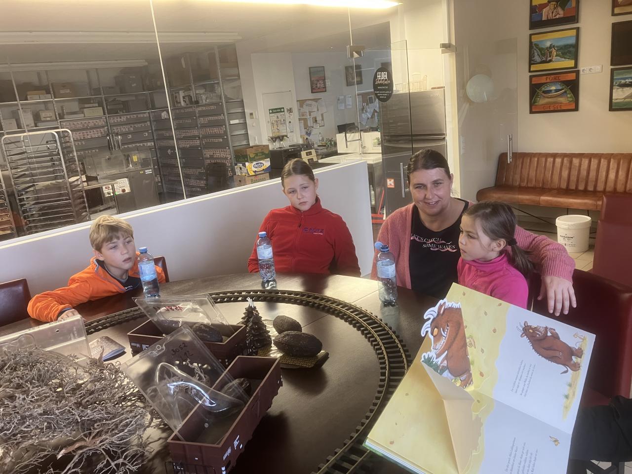 Hier ist ein Bild von einer Leseaktion.