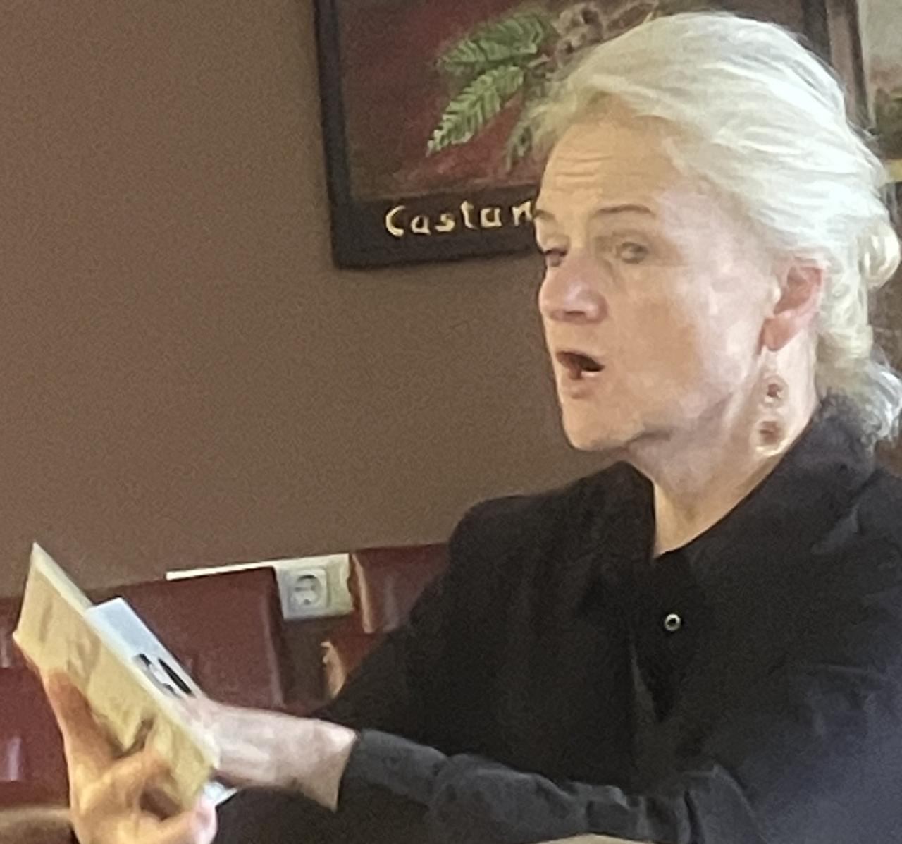 Hier ist ein Bild von einer Leseaktion.