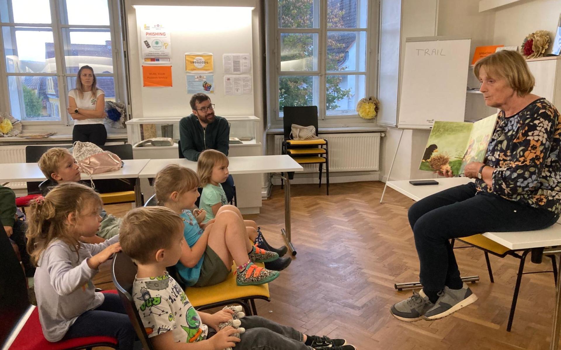 Hier ist ein Bild von einer Leseaktion.